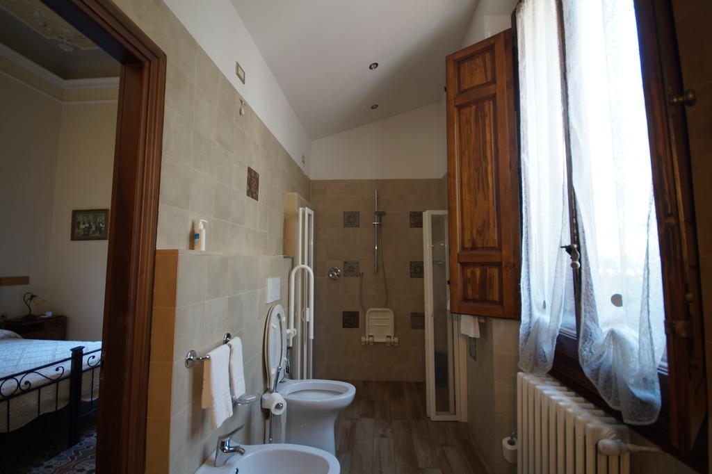 Casa Secchiaroli ฟลอเรนซ์ ภายนอก รูปภาพ